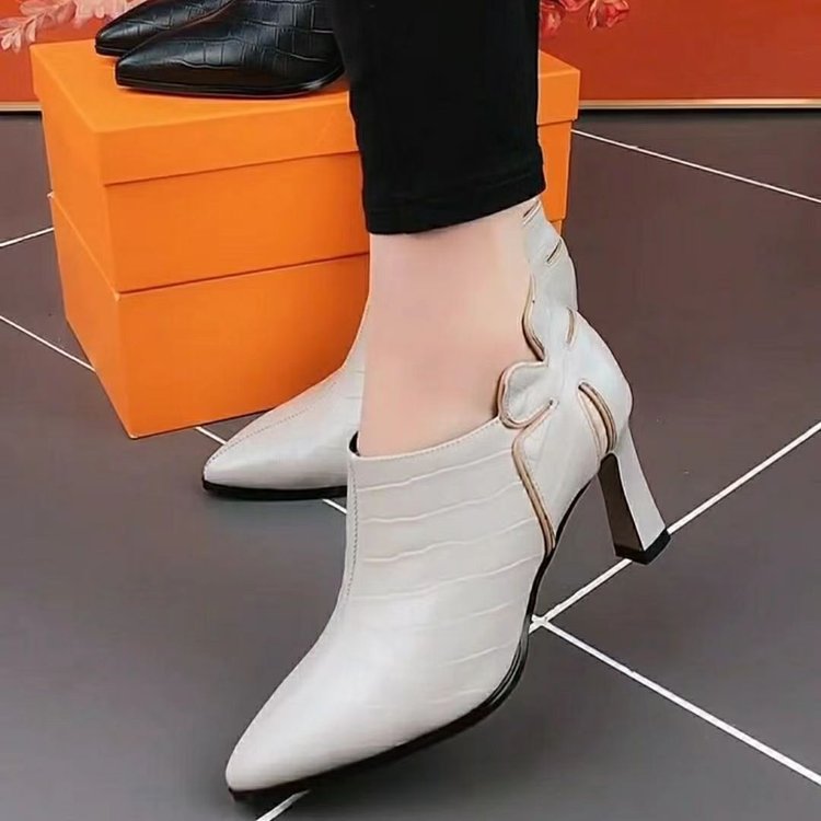 Pomlad 2023, novi modni usnjeni čevlji z debelo peto, vsestranski čevlji s koničastimi konicami
